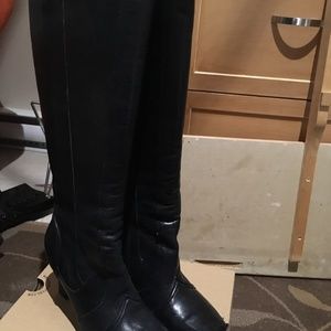 Leather waterproof heel boots black